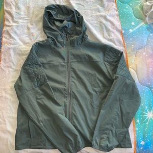 columbia wind breaker